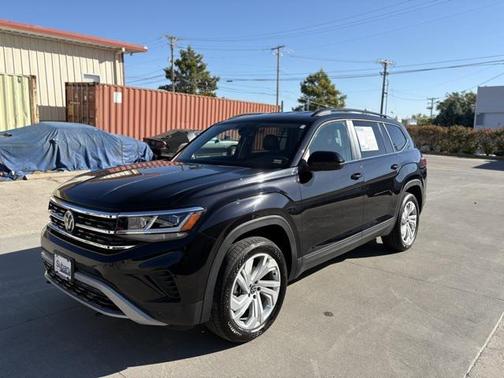 2022 Volkswagen Atlas 3.6L SE w/Technology