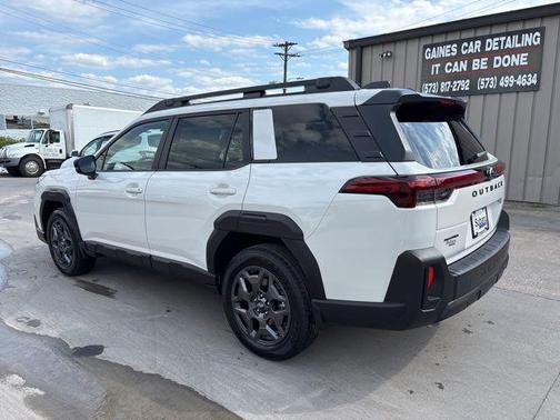 Crystal White 2026 Subaru Outback Premium