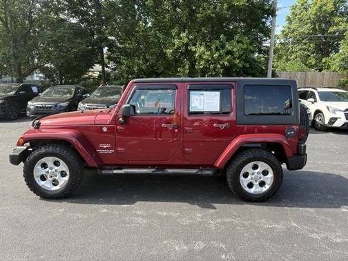 2013 Jeep Wrangler Unlimited Sahara