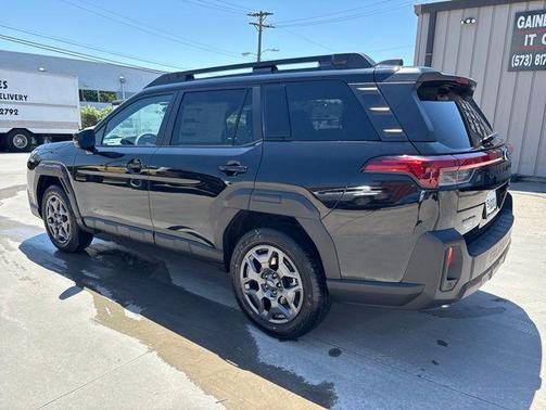 Crystal Black 2026 Subaru Outback Premium