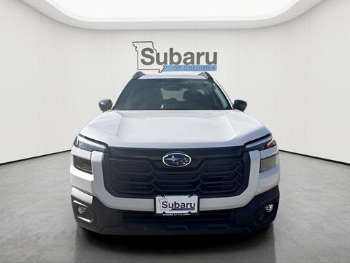 Crystal White 2026 Subaru Outback Limited