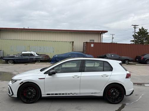 2023 Volkswagen Golf GTI 2.0T S DSG