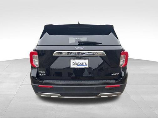 Black Metallic 2023 Ford Explorer XLT