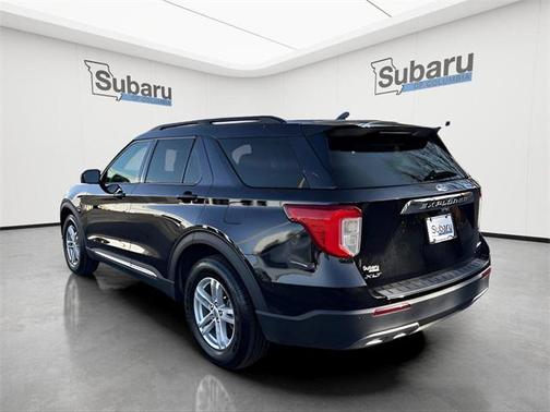 Black Metallic 2023 Ford Explorer XLT