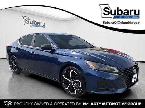 Deep Blue Pearl 2023 Nissan Altima SR FWD