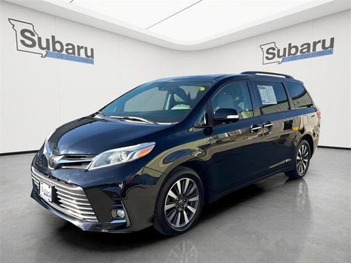 2018 Toyota Sienna Limited Premium