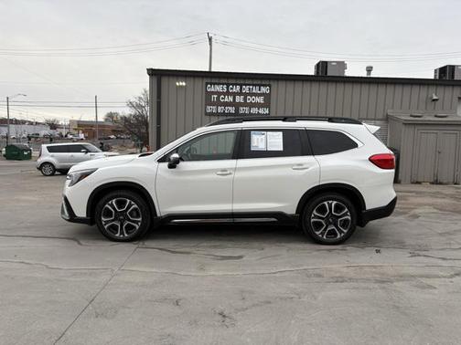 2023 Subaru Ascent Limited 7-Passenger