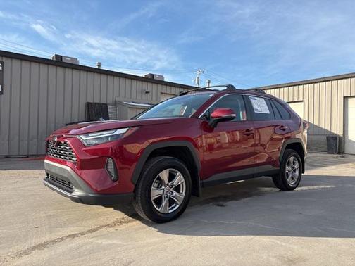 2023 Toyota RAV4 XLE
