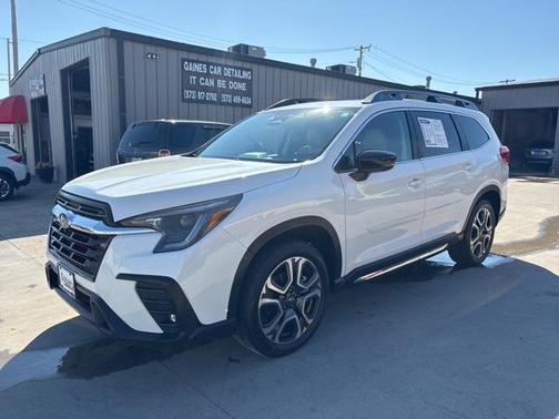 2025 Subaru Ascent Limited 8-Passenger