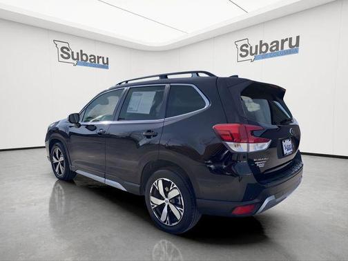 Crystal Black Silica 2021 Subaru Forester Touring