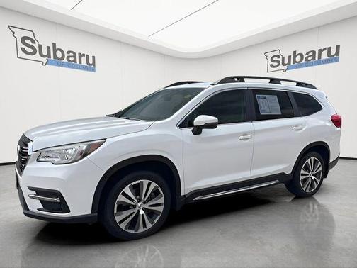 Crystal White Pearl 2019 Subaru Ascent Limited 7-Passenger