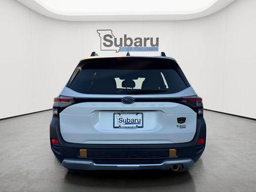 Crystal White Pearl 2026 Subaru Forester Wilderness