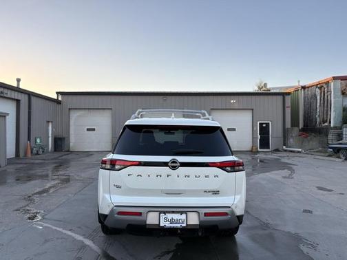 2024 Nissan Pathfinder Platinum 4WD