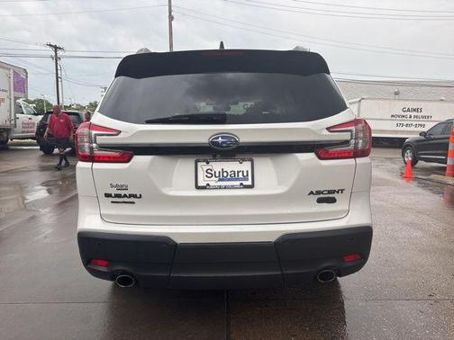 Crystal White Pearl 2023 Subaru Ascent Onyx Edition 7-Passenger