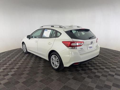 2017 Subaru Impreza 2.0i Premium