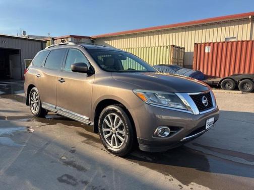 2014 Nissan Pathfinder SL