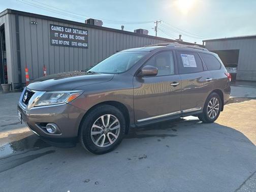 2014 Nissan Pathfinder SL