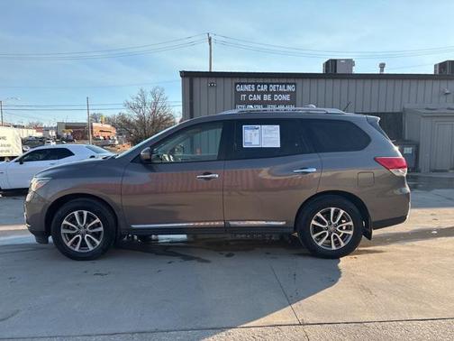 2014 Nissan Pathfinder SL