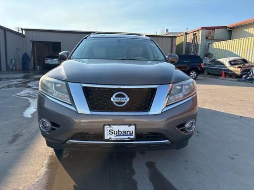 2014 Nissan Pathfinder SL
