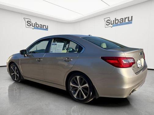 Tungsten Metallic 2015 Subaru Legacy Limited