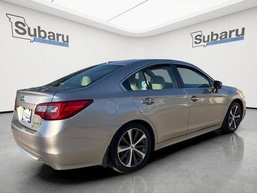 Tungsten Metallic 2015 Subaru Legacy Limited