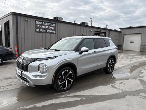 2024 Mitsubishi Outlander SE 2.5 S-AWC