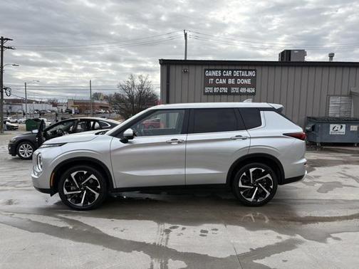 2024 Mitsubishi Outlander SE 2.5 S-AWC