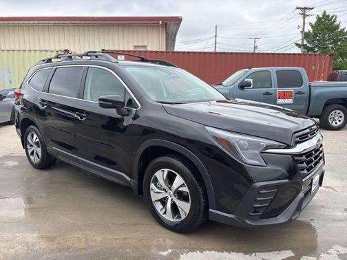 Crystal Black Silica 2023 Subaru Ascent Premium 7-Passenger