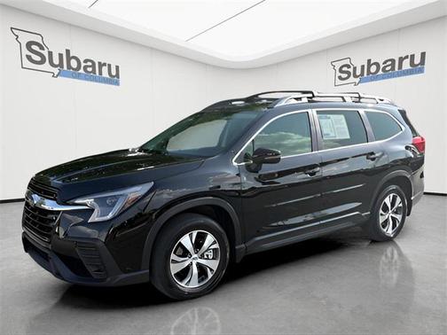 Crystal Black Silica 2023 Subaru Ascent Premium 7-Passenger