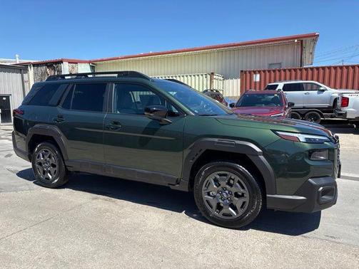 Deep Emerald Green Pearl 2026 Subaru Outback Premium