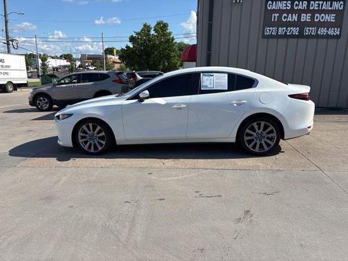 Snowflake White Pearl Mica 2020 Mazda Mazda3 FWD w/Select Package