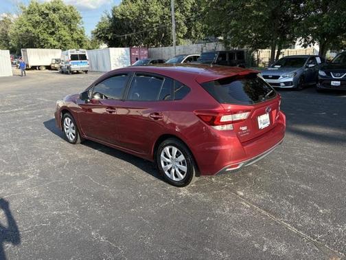 2019 Subaru Impreza 2.0i