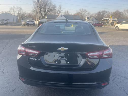 2022 Chevrolet Malibu LT