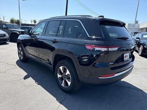 2023 Jeep Grand Cherokee 4xe Base