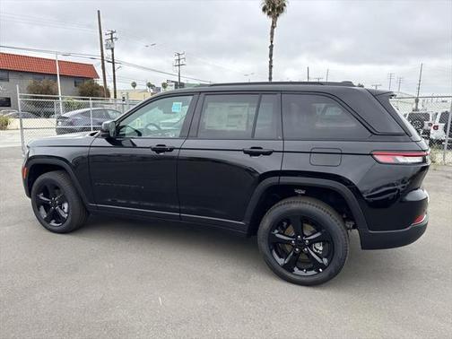 2025 Jeep Grand Cherokee Limited X