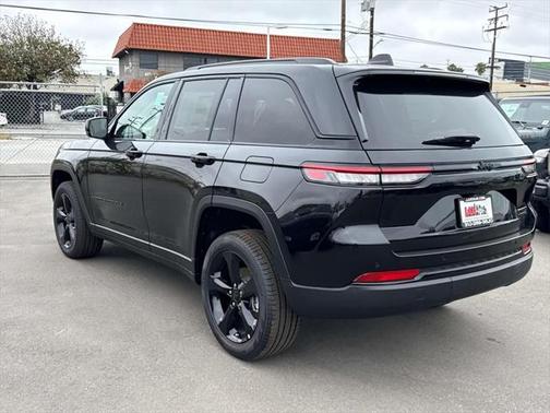 2025 Jeep Grand Cherokee Limited X