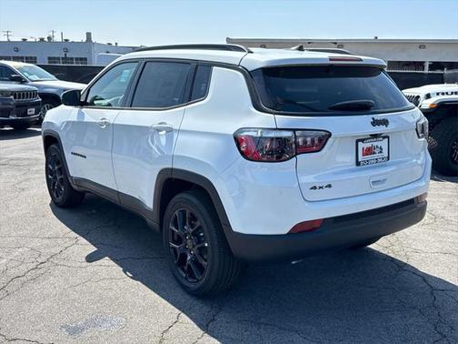 2025 Jeep Compass Latitude