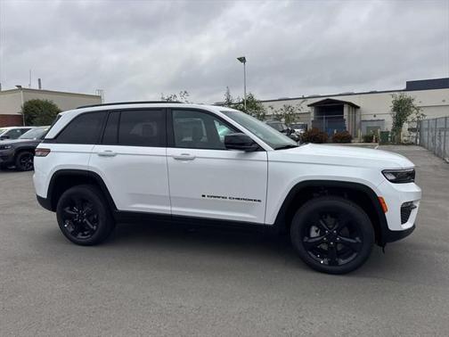 2025 Jeep Grand Cherokee Limited X