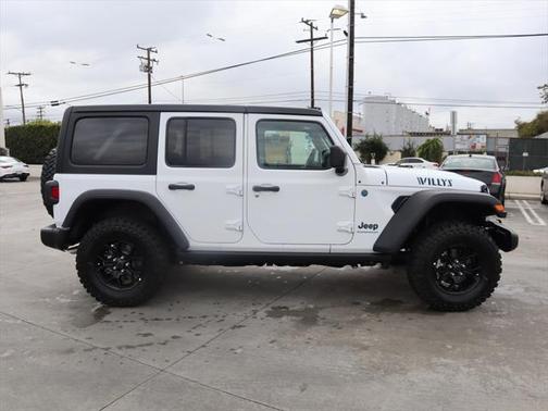 2025 Jeep Wrangler 4xe Willys