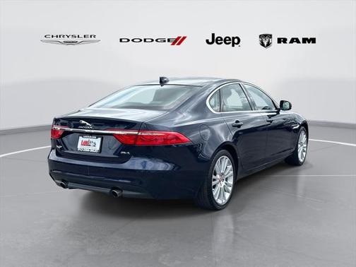 2019 Jaguar XF 25t Prestige
