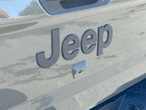 2025 Jeep Gladiator Willys
