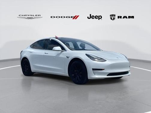 2019 Tesla Model 3 Standard Range Plus