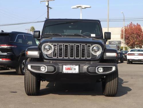 2025 Jeep Wrangler 4xe Sahara