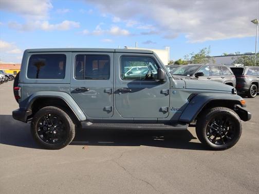 2025 Jeep Wrangler 4xe Sahara