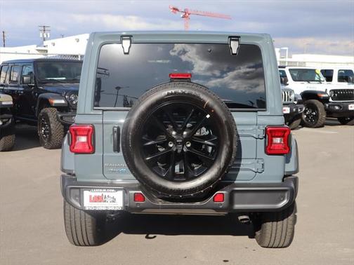 2025 Jeep Wrangler 4xe Sahara