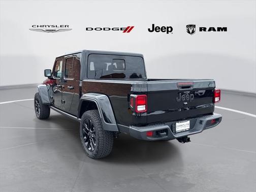 2025 Jeep Gladiator Nighthawk