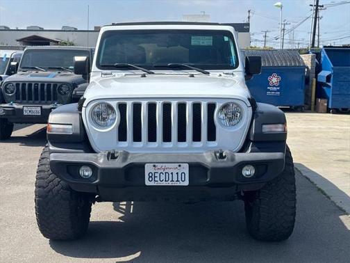 2018 Jeep Wrangler Unlimited Sport
