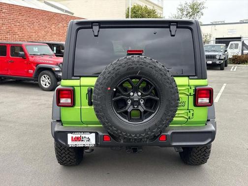 2025 Jeep Wrangler Willys
