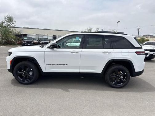 2025 Jeep Grand Cherokee Limited X