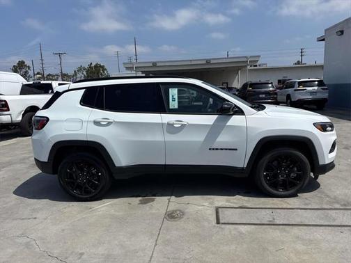 2025 Jeep Compass Latitude